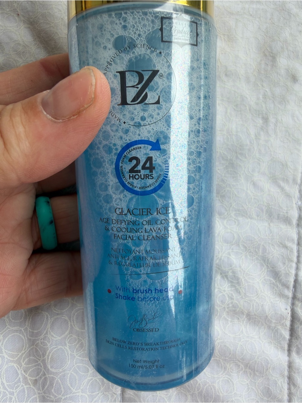 Glacier Ice Cooling Facial Cleanser - Blue